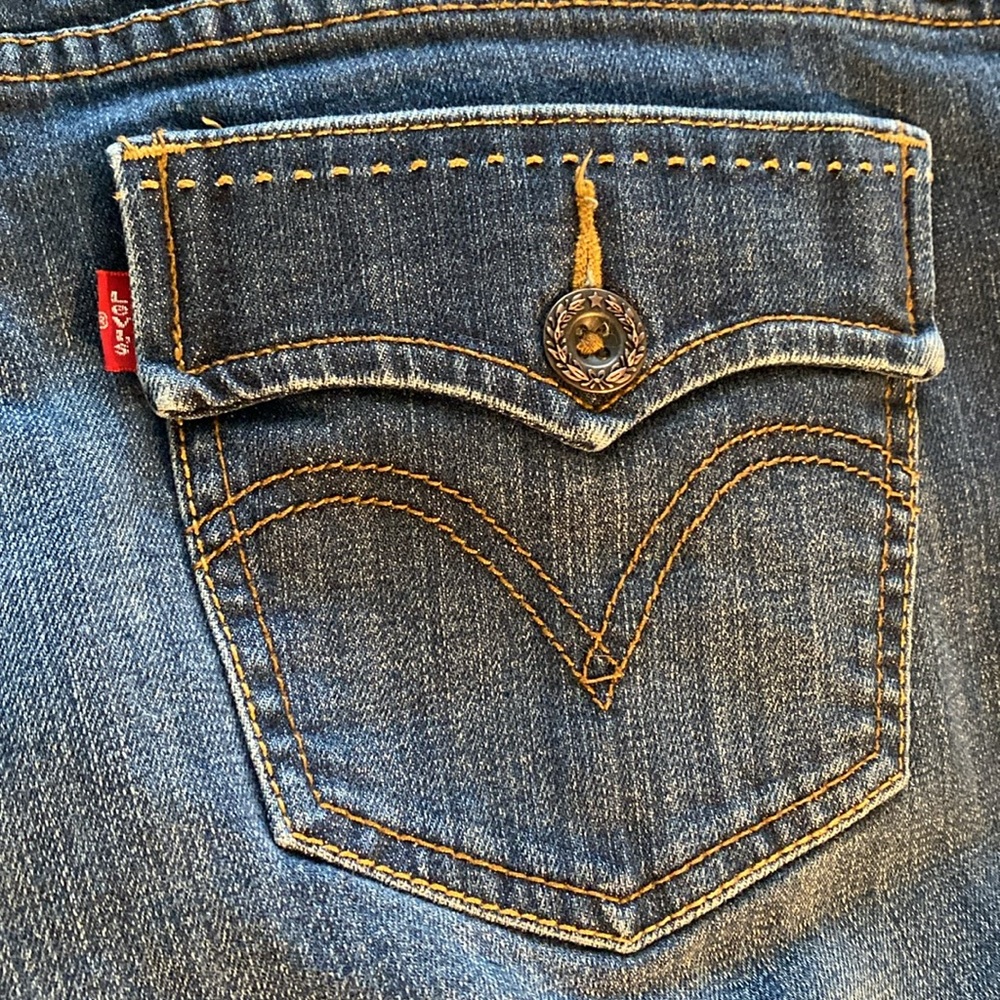 Levi’s Boot Cut Jeans